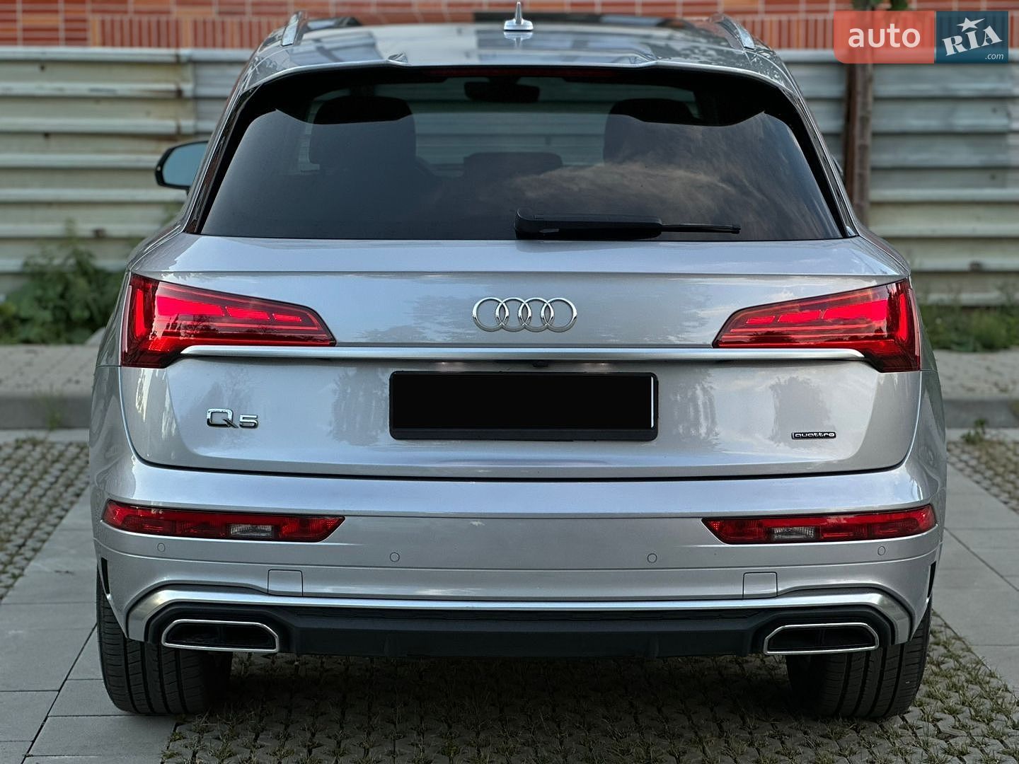 Audi Q5 2022 VIN WA1EAAFY2N2114898 фото оголошення 23 з 100