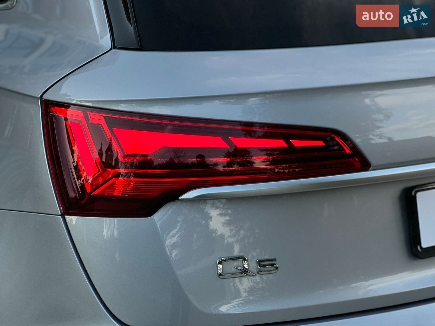 Audi Q5 2022 VIN WA1EAAFY2N2114898 фото оголошення 14 з 86