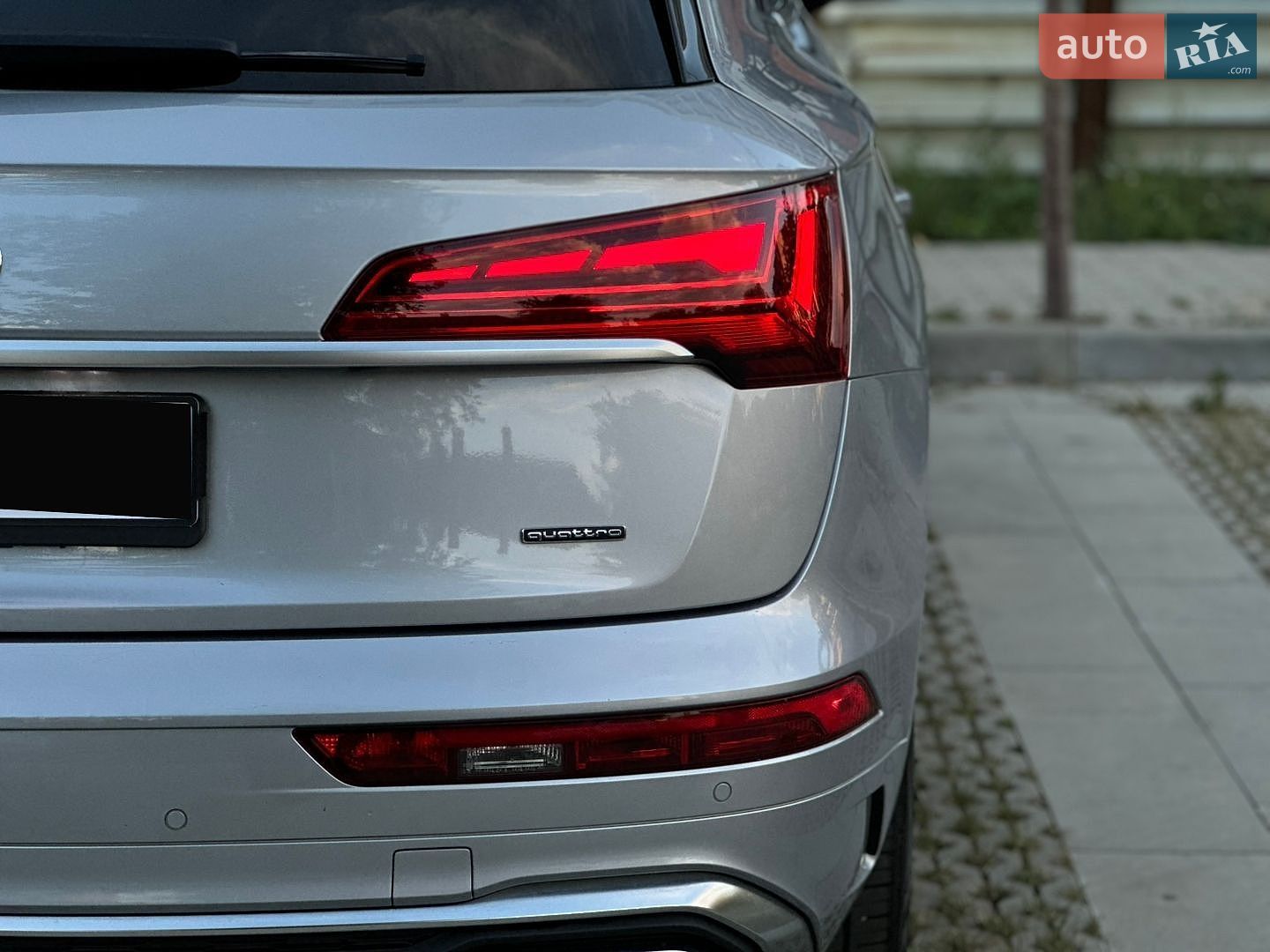 Audi Q5 2022 VIN WA1EAAFY2N2114898 фото оголошення 17 з 86