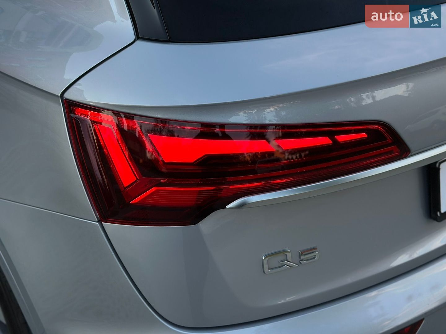 Audi Q5 2022 VIN WA1EAAFY2N2114898 фото оголошення 20 з 86