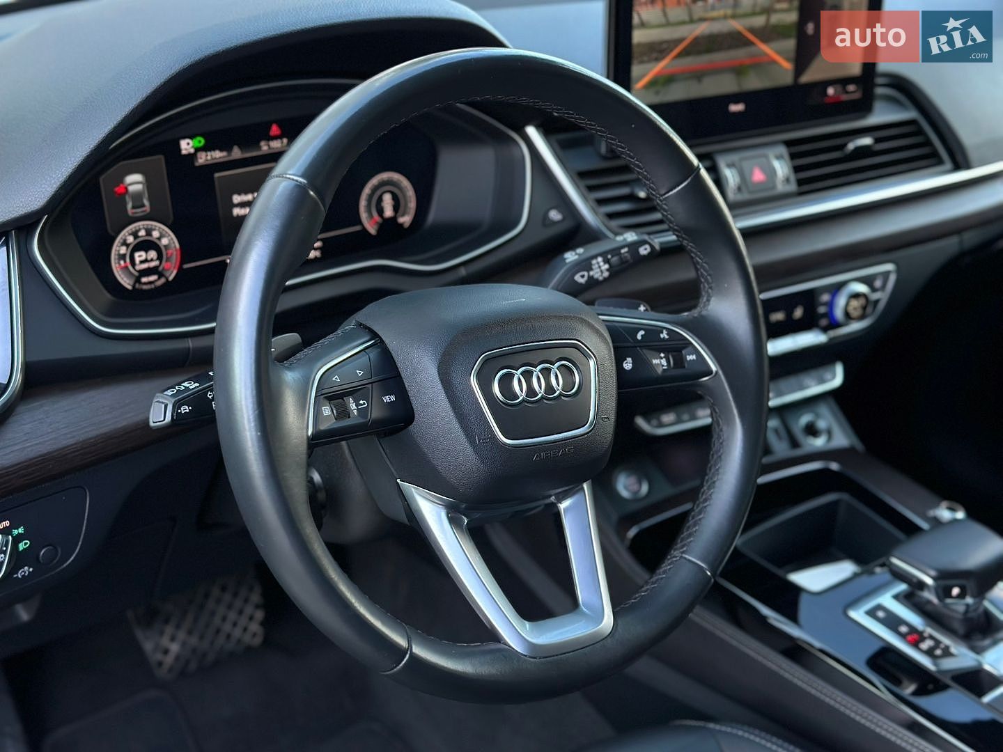 Audi Q5 2022 VIN WA1EAAFY2N2114898 фото оголошення 28 з 86