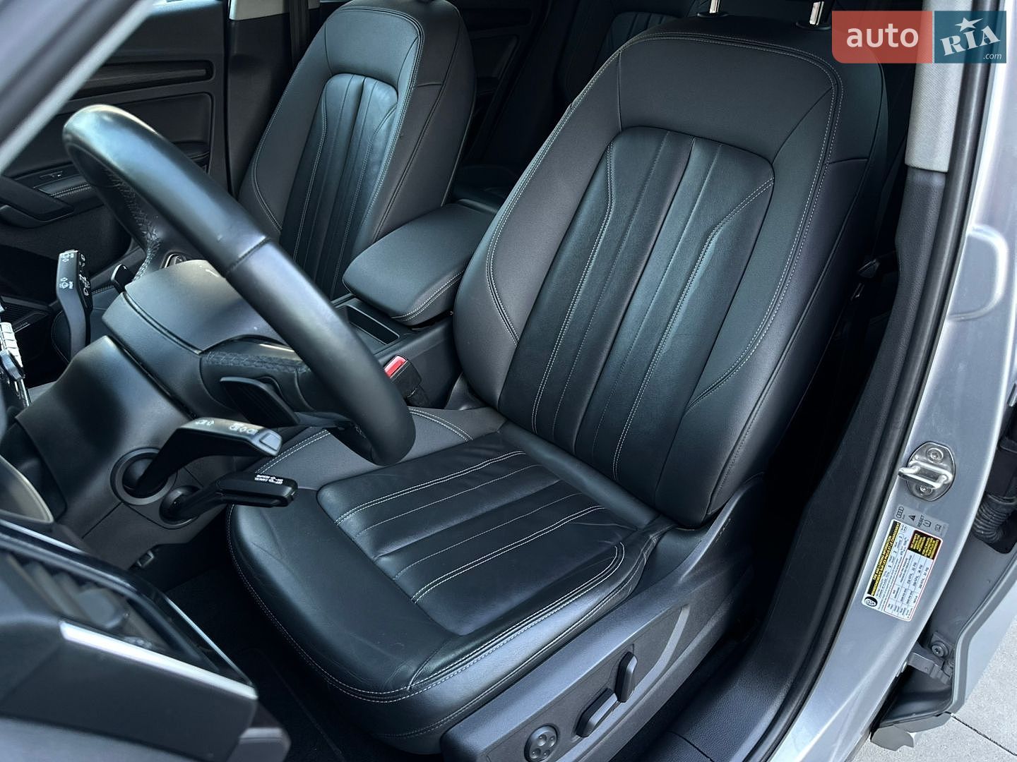 Audi Q5 2022 VIN WA1EAAFY2N2114898 фото оголошення 32 з 86