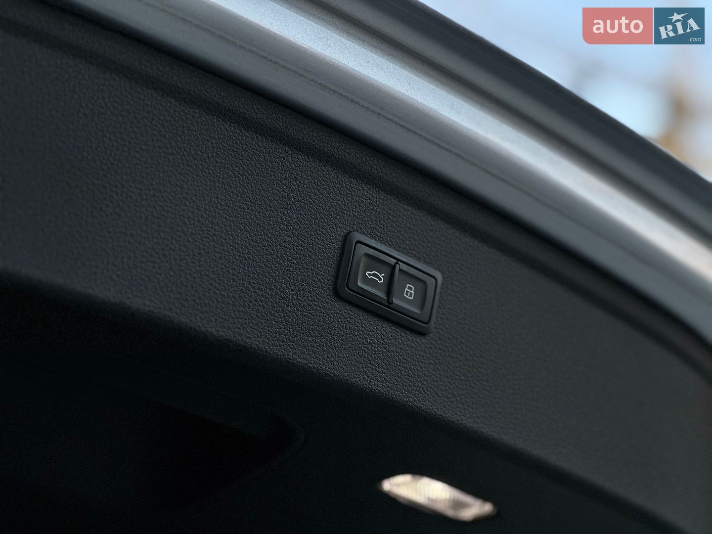 Audi Q5 2022 VIN WA1EAAFY2N2114898 фото оголошення 77 з 86