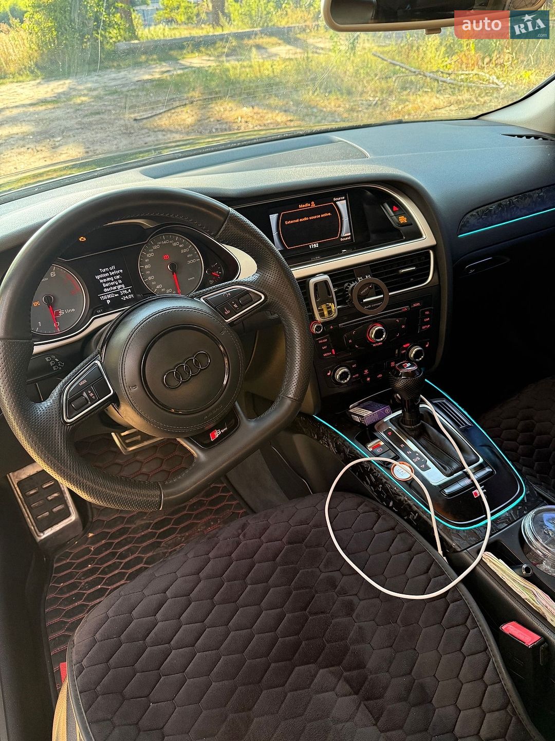 Audi A4 2015 VIN WAUAFAFL6GN012531 фото оголошення 11 з 13