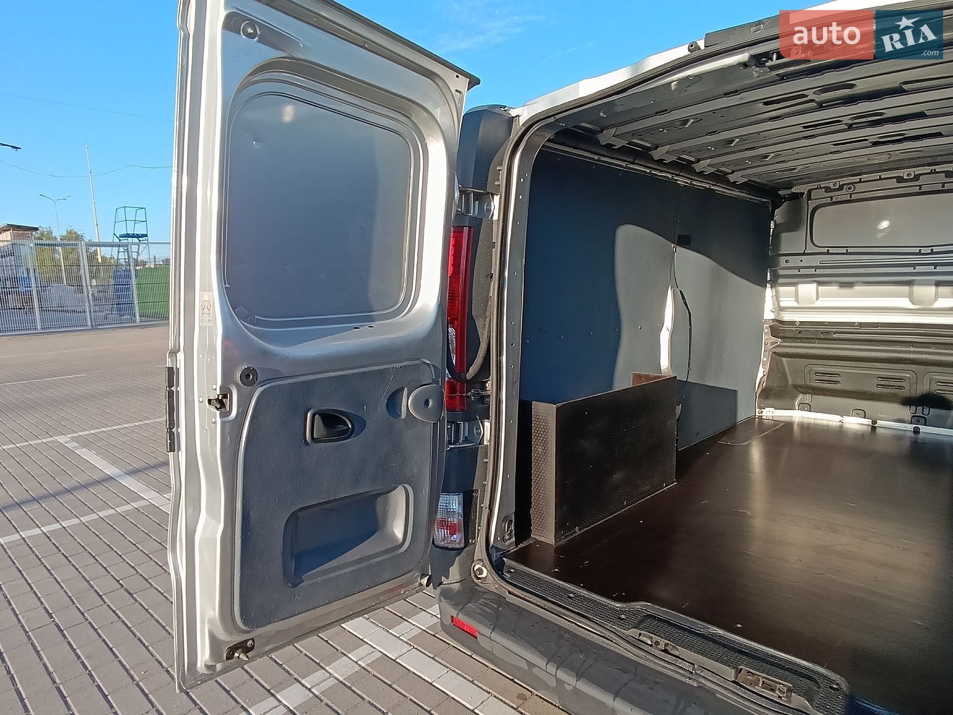 Opel Vivaro 2014 VIN W0LF7B1B1EV642445 фото оголошення 8 з 28