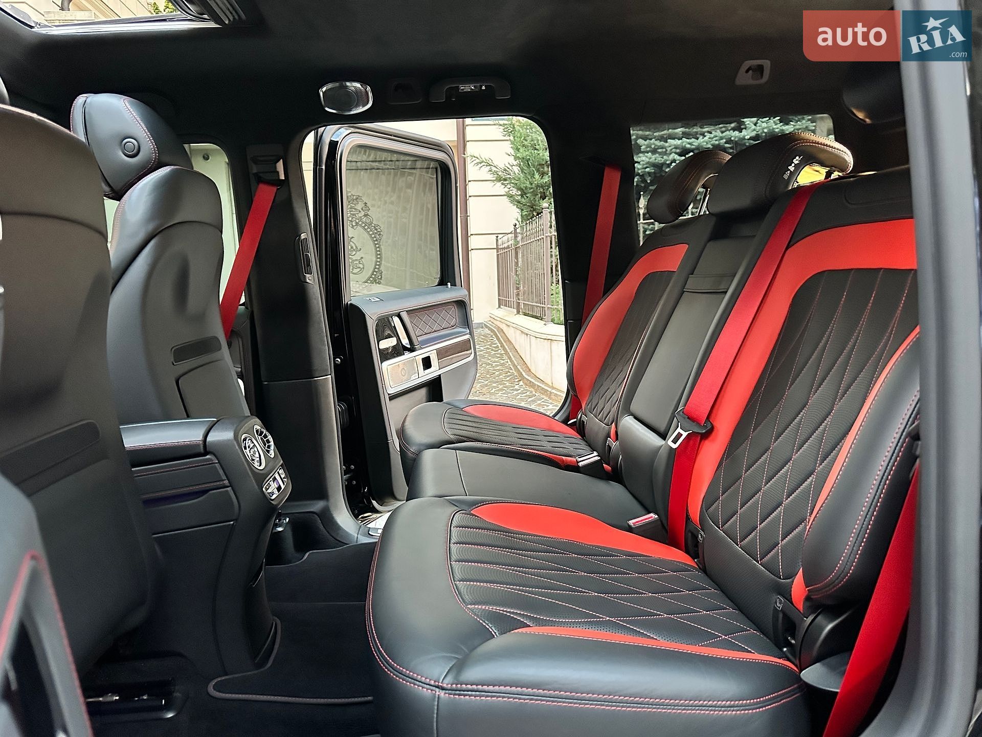 Mercedes-Benz G-Class 2019 VIN WDB4632761X312964 фото оголошення 115 з 136