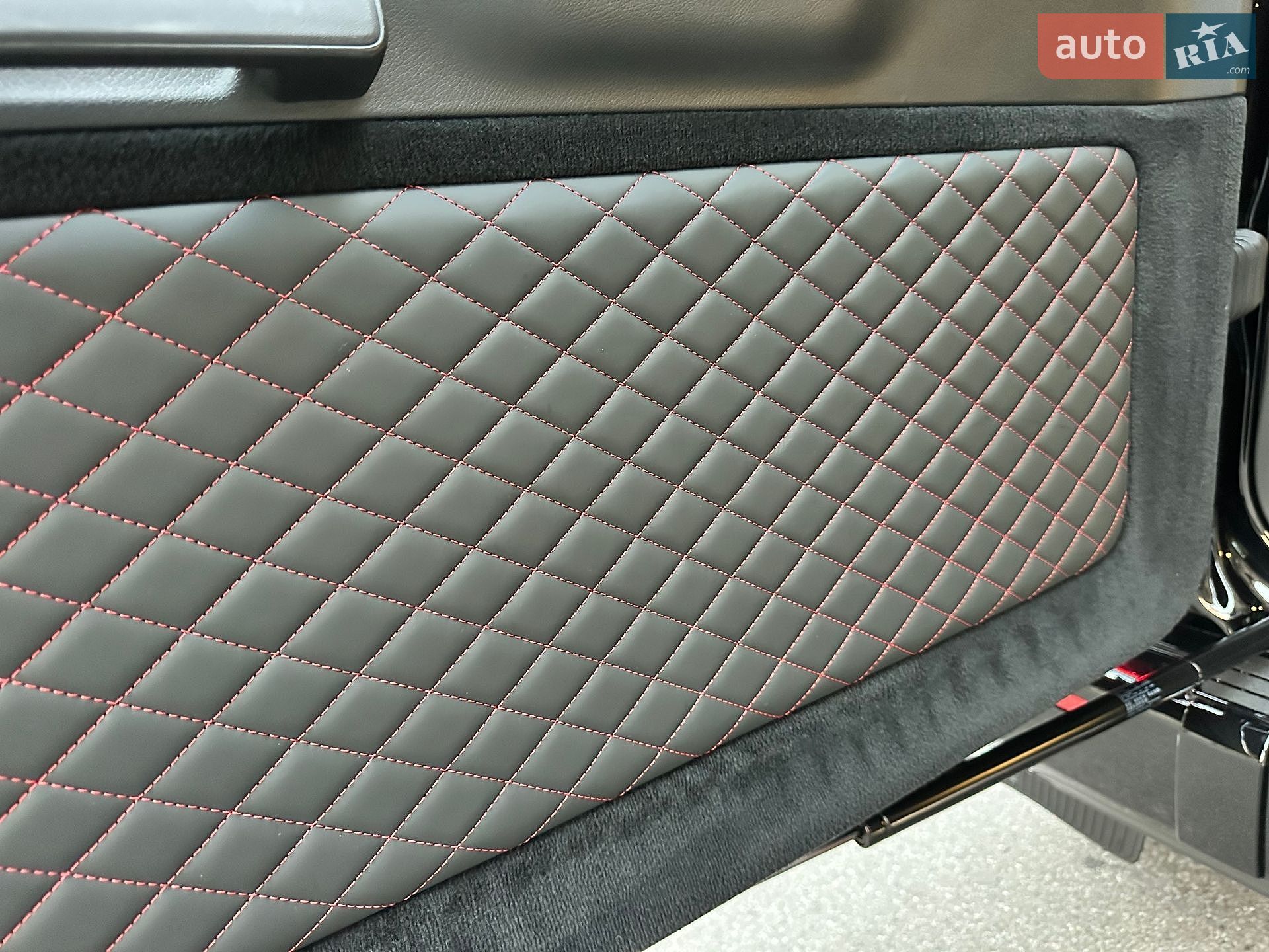 Mercedes-Benz G-Class 2019 VIN WDB4632761X312964 фото оголошення 130 з 136