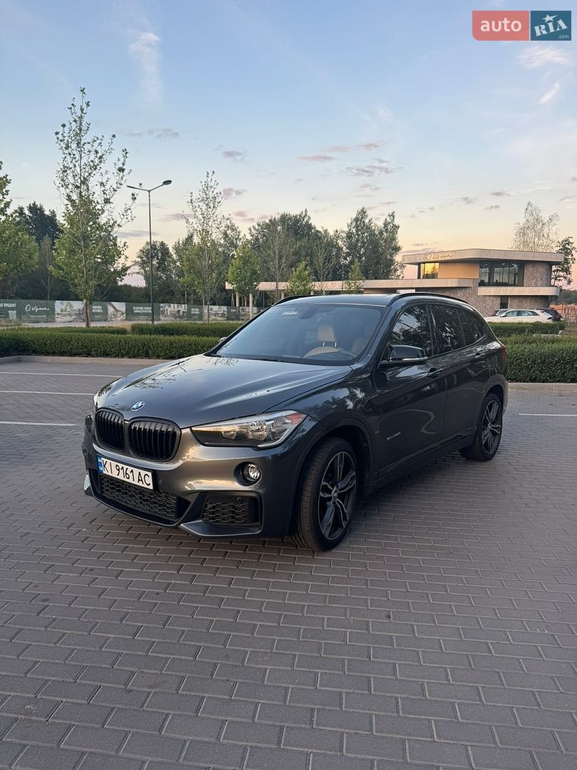 BMW X1 2017 VIN WBXHU7C36J5H43584 фото оголошення 4 з 18