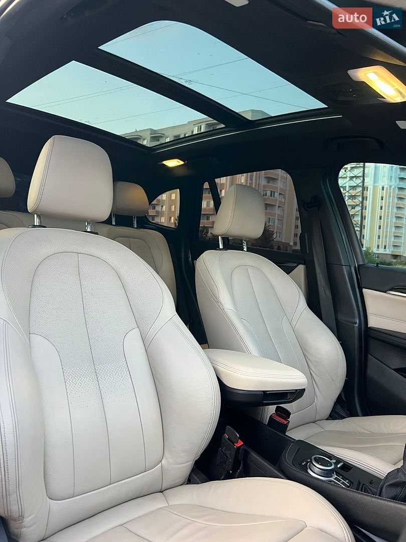 BMW X1 2017 VIN WBXHU7C36J5H43584 фото оголошення 15 з 18