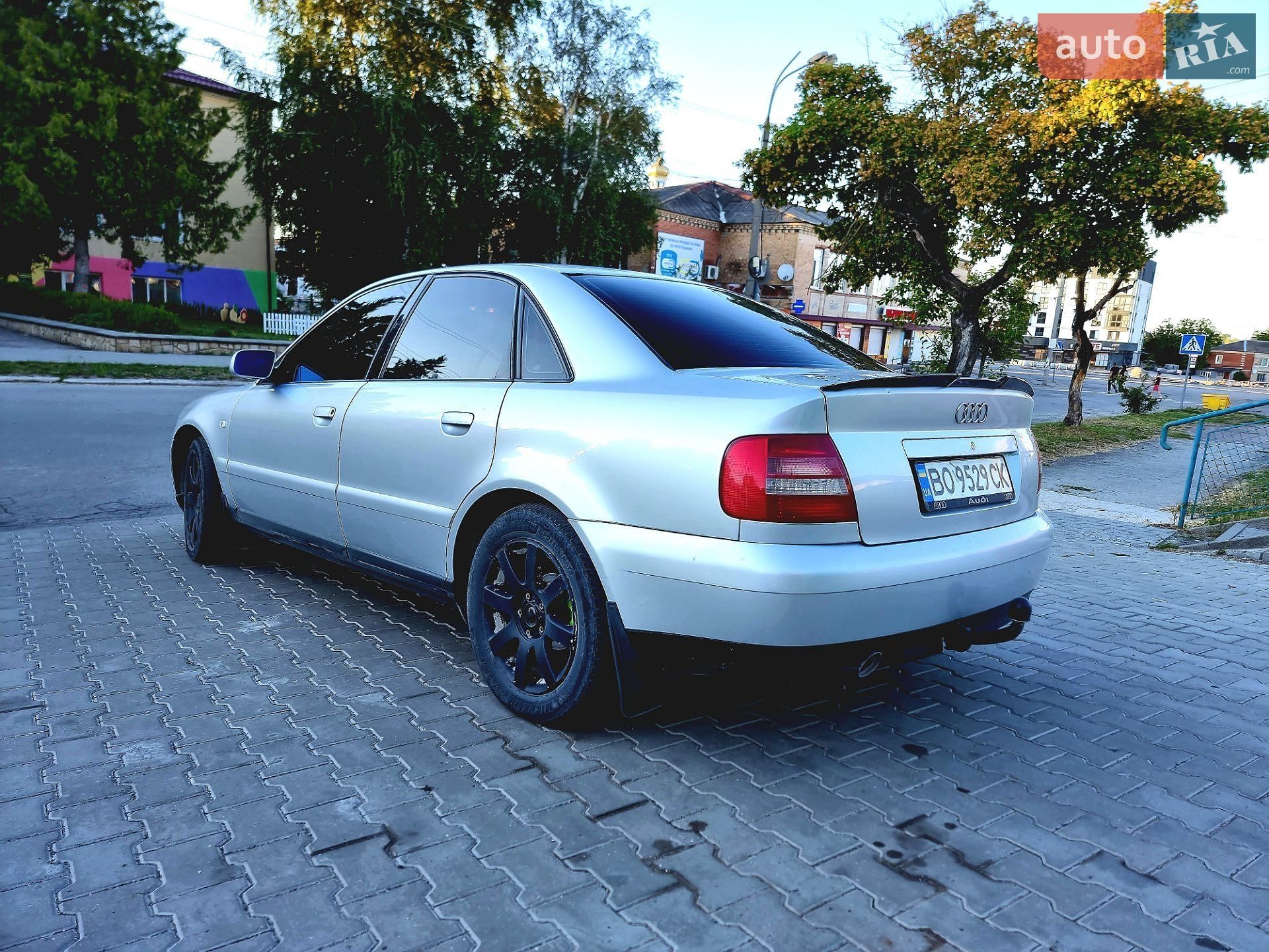 Audi A4 1999 VIN WAUZZZ8DZYA020088 фото оголошення 2 з 15