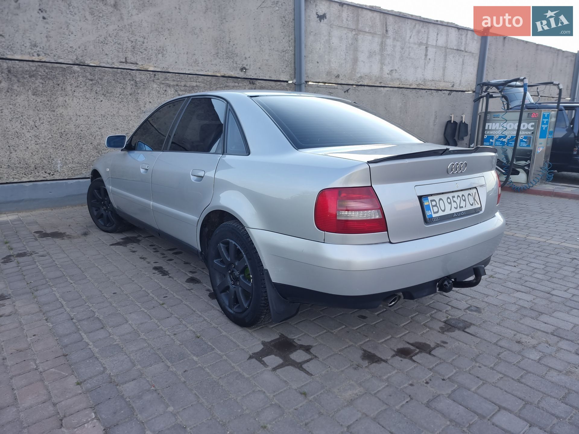 Audi A4 1999 VIN WAUZZZ8DZYA020088 фото оголошення 8 з 15