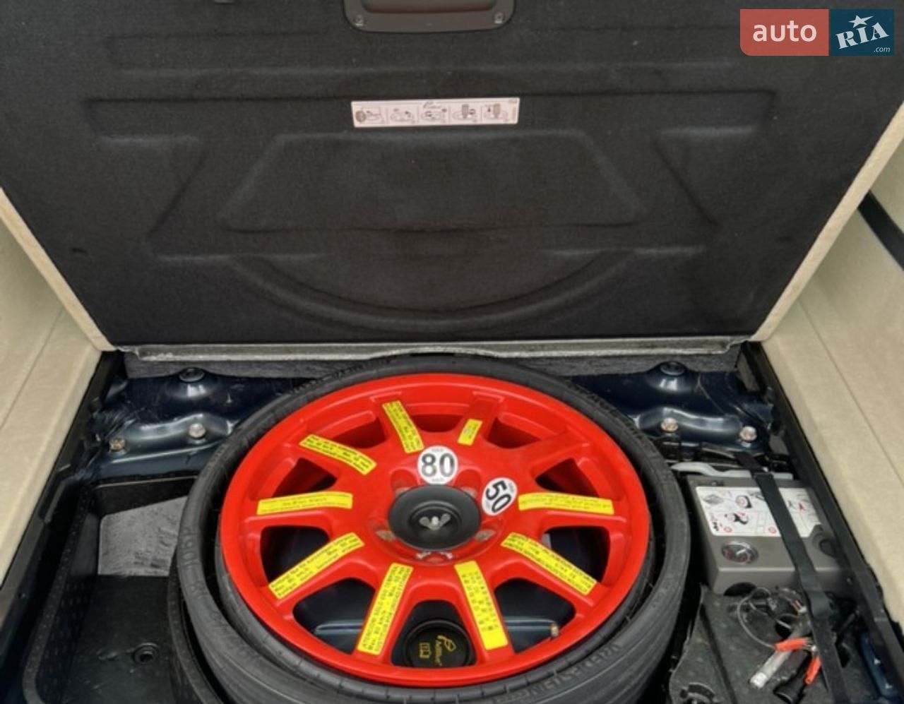 Volkswagen Touareg 2012 VIN WVGDP9BP9DD008989 фото оголошення 9 з 74