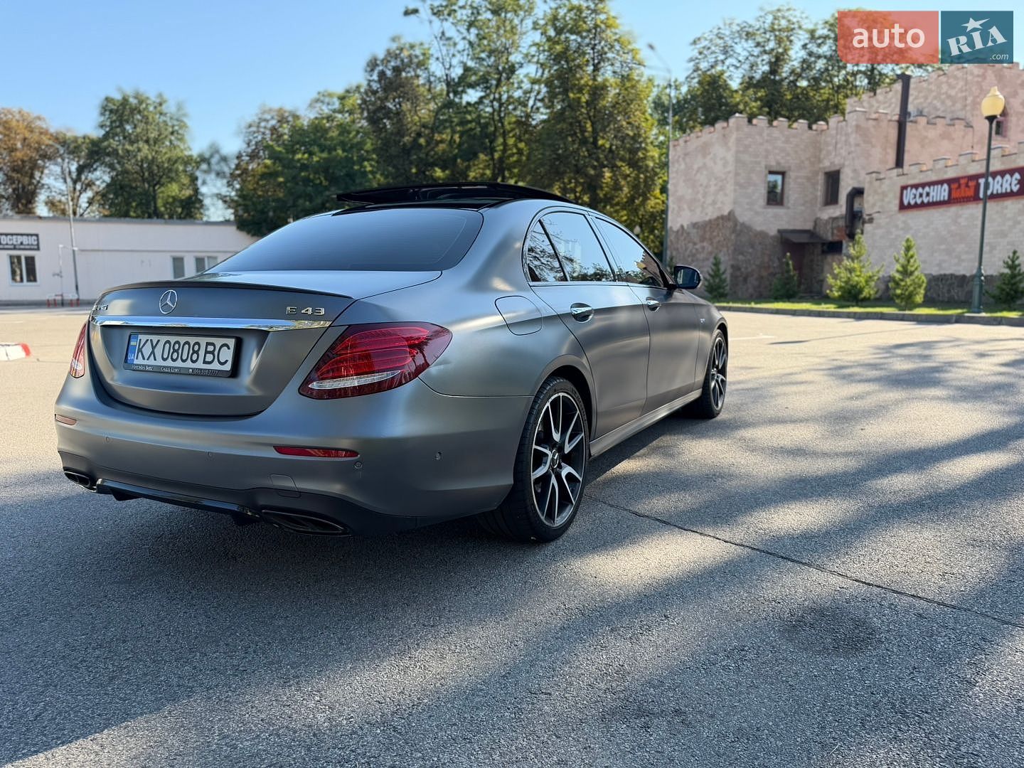 Mercedes-Benz E-Class 2017 VIN WDDZF6EB9JA365782 фото оголошення 7 з 18
