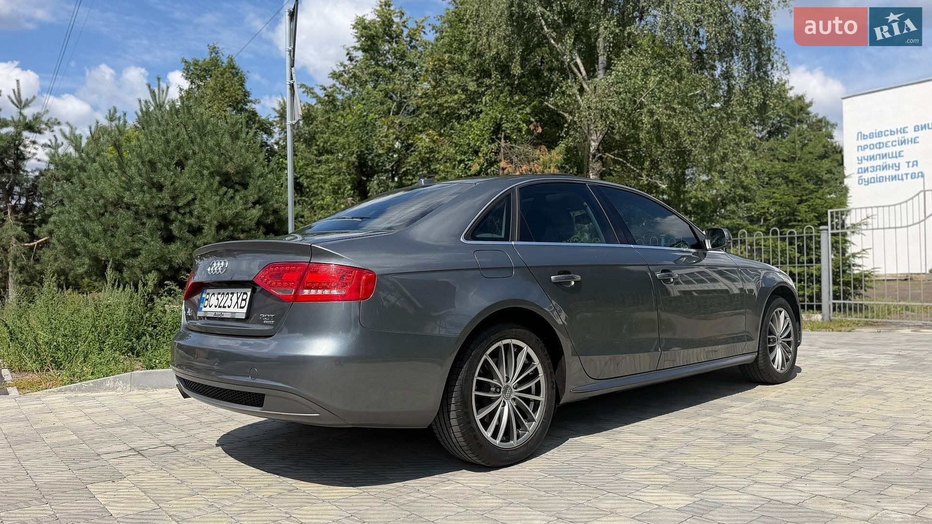 Audi A4 2012 VIN WAUFFAFL7CA119966 фото оголошення 5 з 18