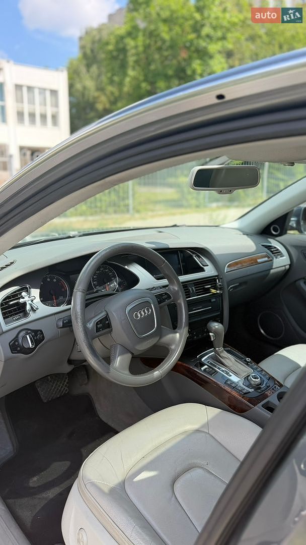Audi A4 2012 VIN WAUFFAFL7CA119966 фото оголошення 16 з 18