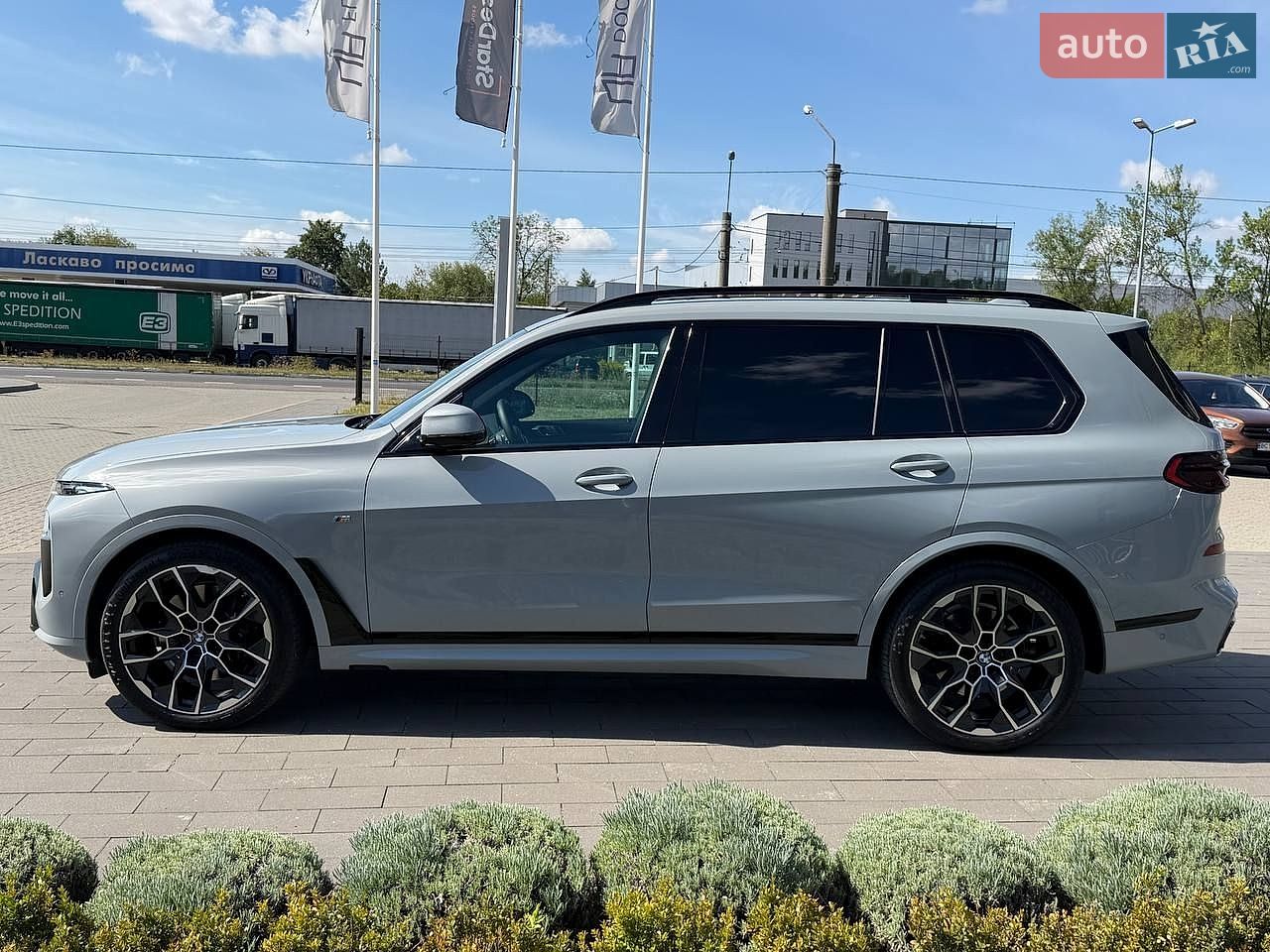 BMW X7 2023 VIN WBA21EN0209S76779 фото оголошення 2 з 23
