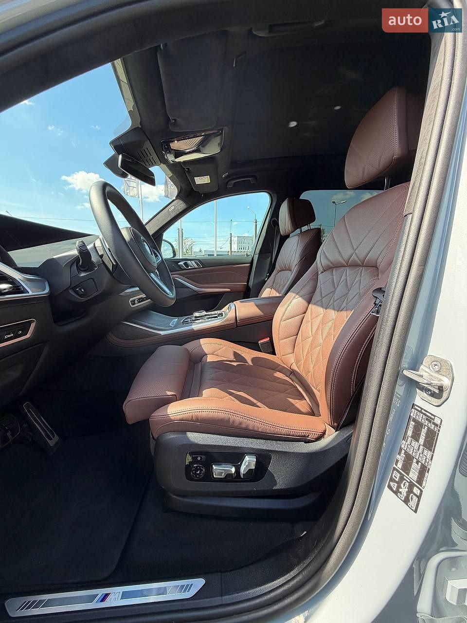 BMW X7 2023 VIN WBA21EN0209S76779 фото оголошення 12 з 23
