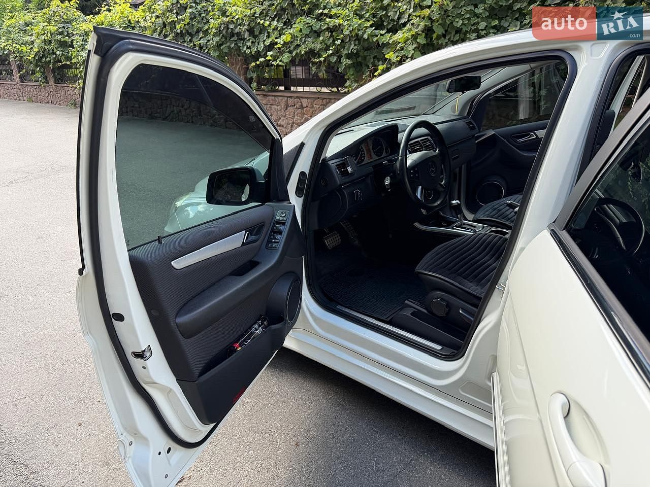 Mercedes-Benz B-Class 2010 VIN WDD2452322J593573 фото оголошення 7 з 11