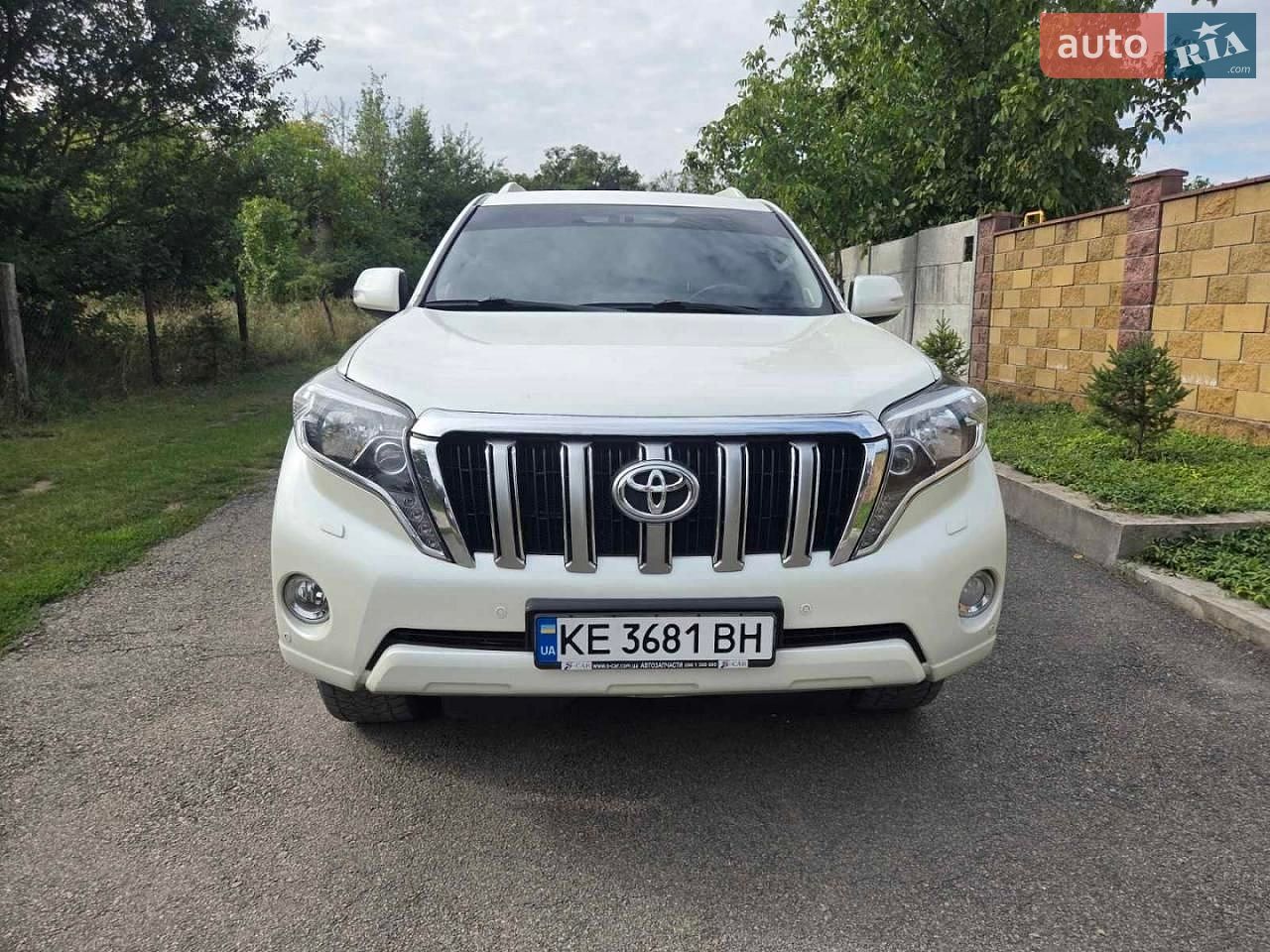 Toyota Land Cruiser Prado 2014 VIN JTEBU3FJ30K072650 фото оголошення 2 з 22