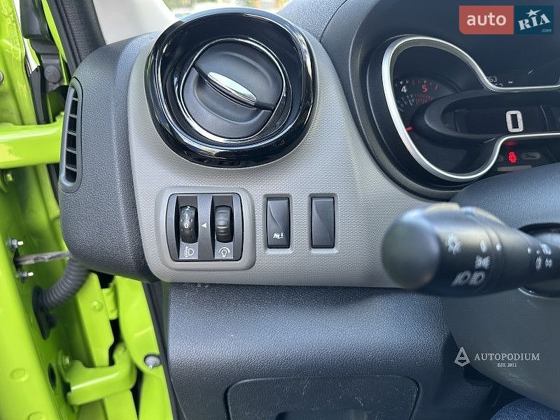 Renault Trafic 2018 VIN VF1JL000159990072 фото оголошення 30 з 30