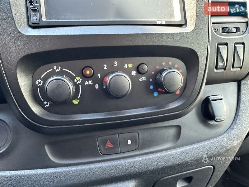 Renault Trafic 2018 VIN VF1JL000159990072 фото оголошення 26 з 30