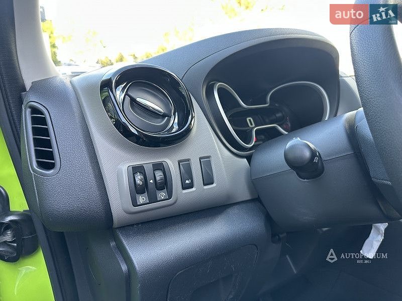 Renault Trafic 2018 VIN VF1JL000159990072 фото оголошення 23 з 30