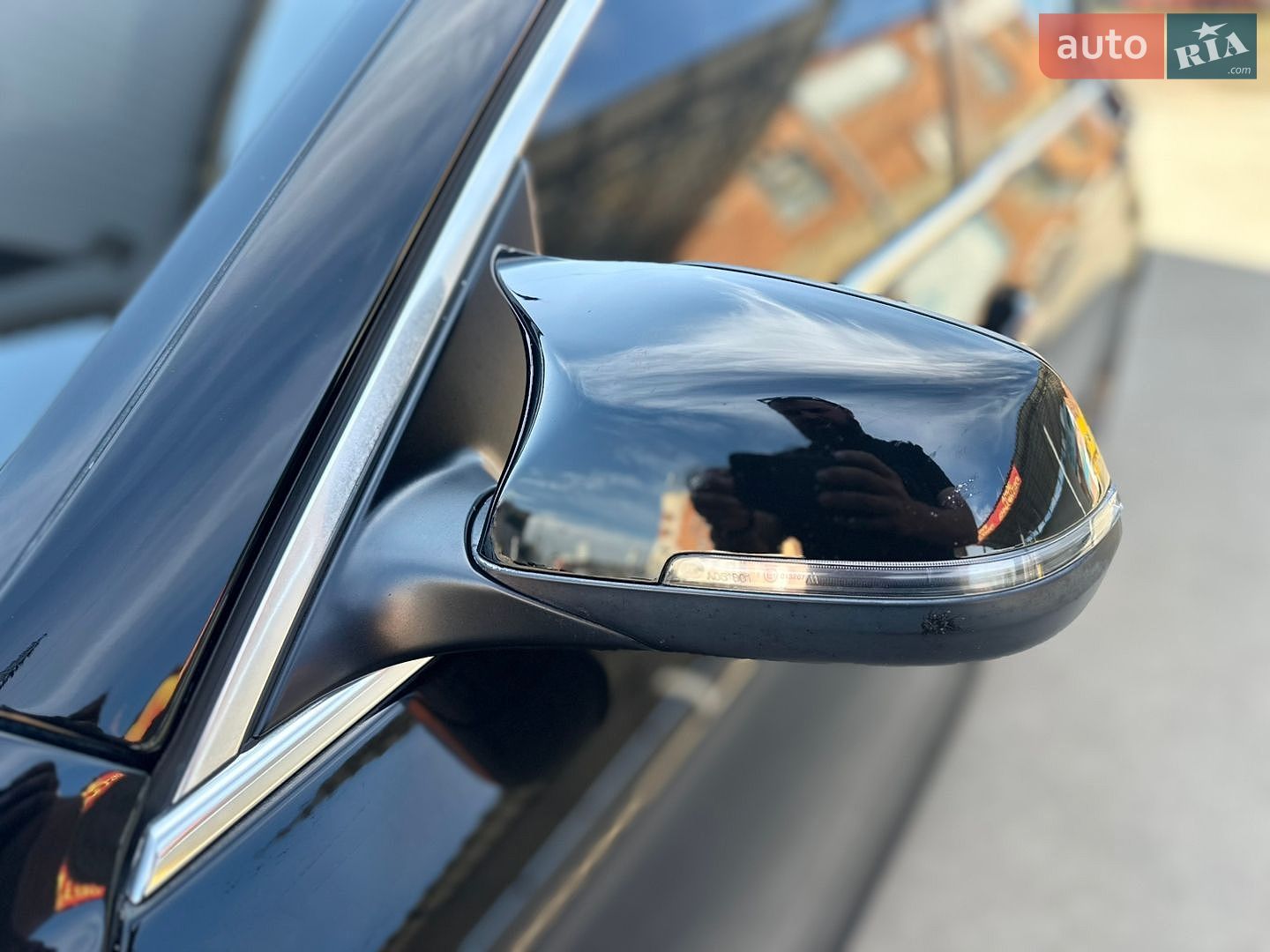 BMW 5 Series 2016 VIN WBA5A5C57GG353910 фото оголошення 17 з 21