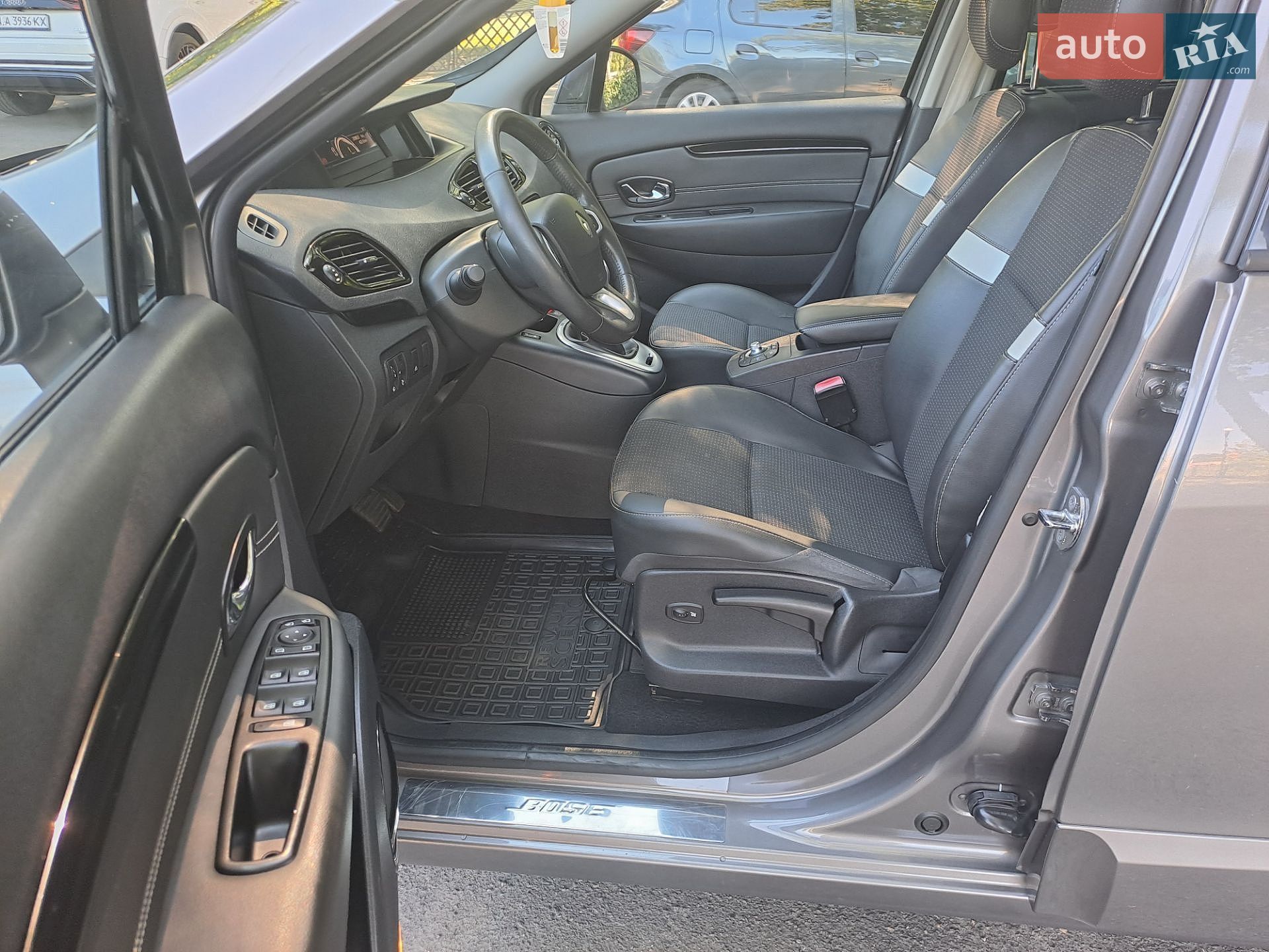 Renault Scenic 2012 VIN VF1JZ090347985467 фото оголошення 11 з 16