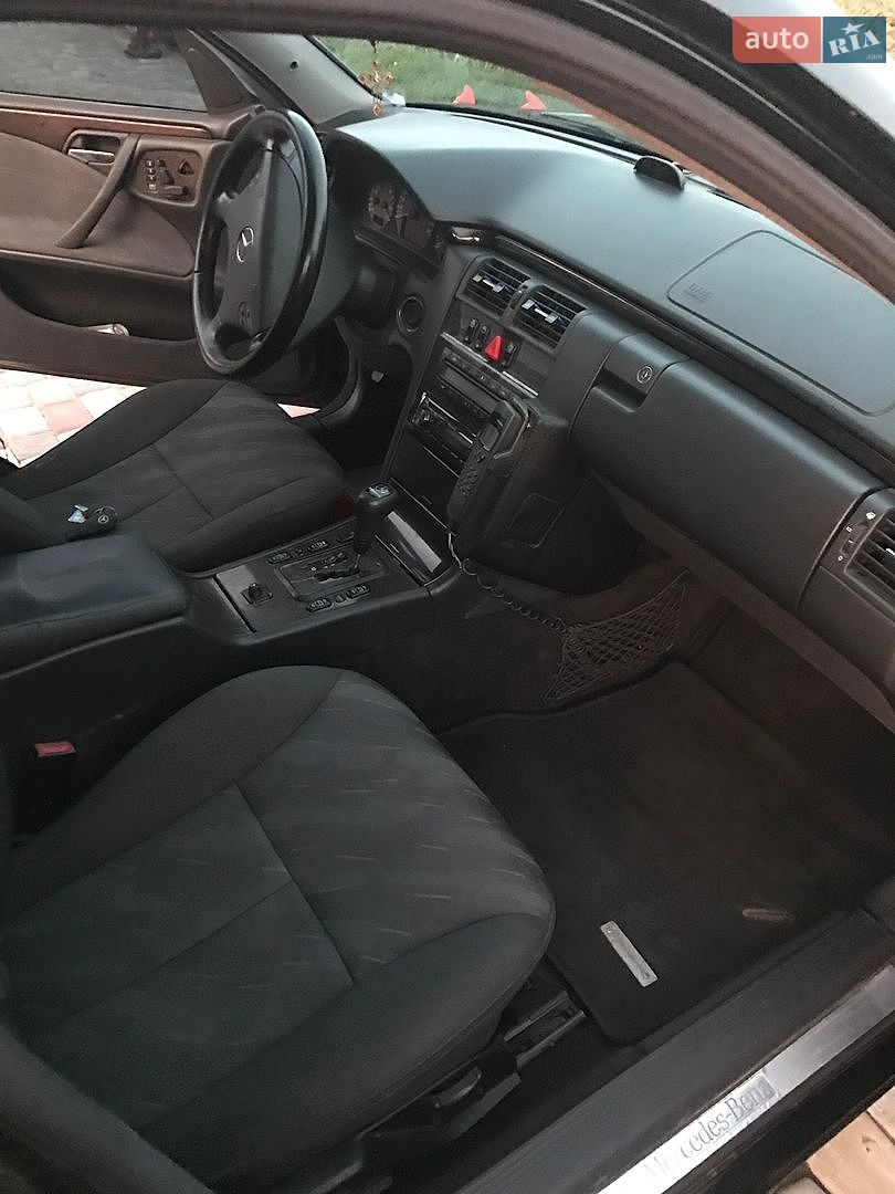 Mercedes-Benz E-Class 2000 VIN WDB2102261B094594 фото оголошення 7 з 8