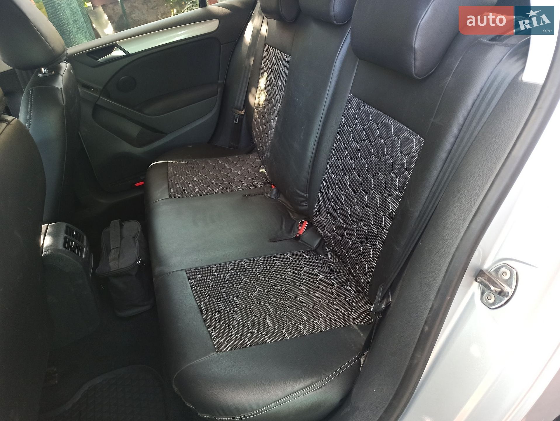 Volkswagen Golf 2011 VIN WVWZZZ1KZBP039241 фото оголошення 5 з 6