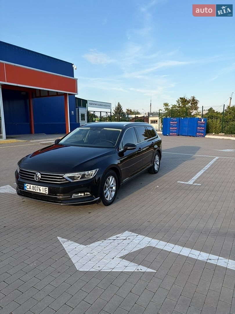 Volkswagen Passat 2017 VIN WVWZZZ3CZJE020121 фото оголошення 8 з 19