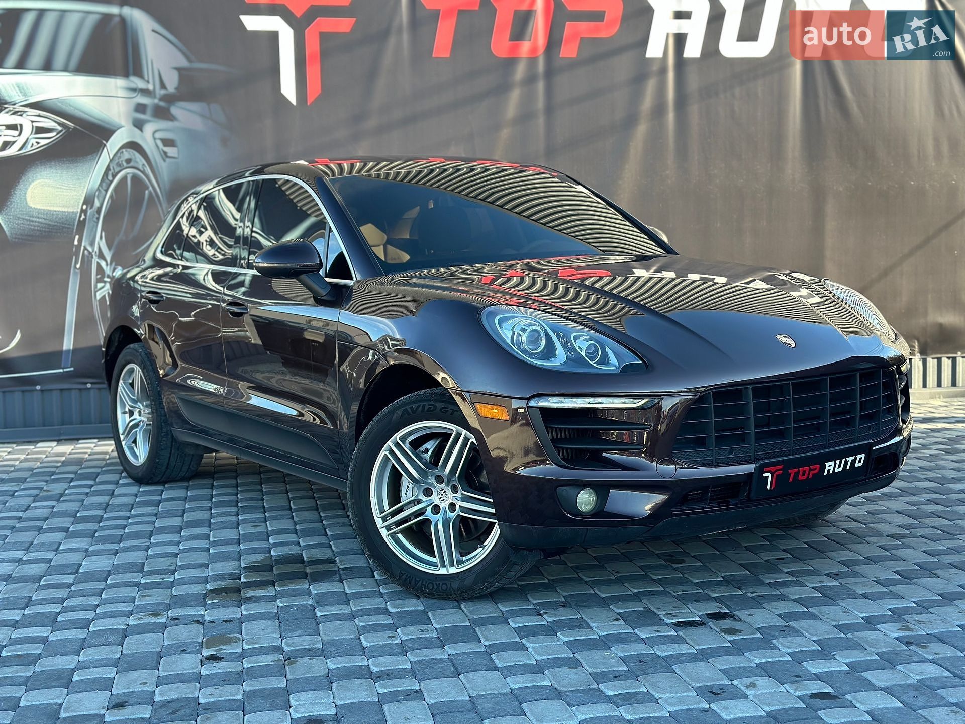 Porsche Macan 2015 VIN WP1AB2A54FLB57816 фото оголошення 10 з 67