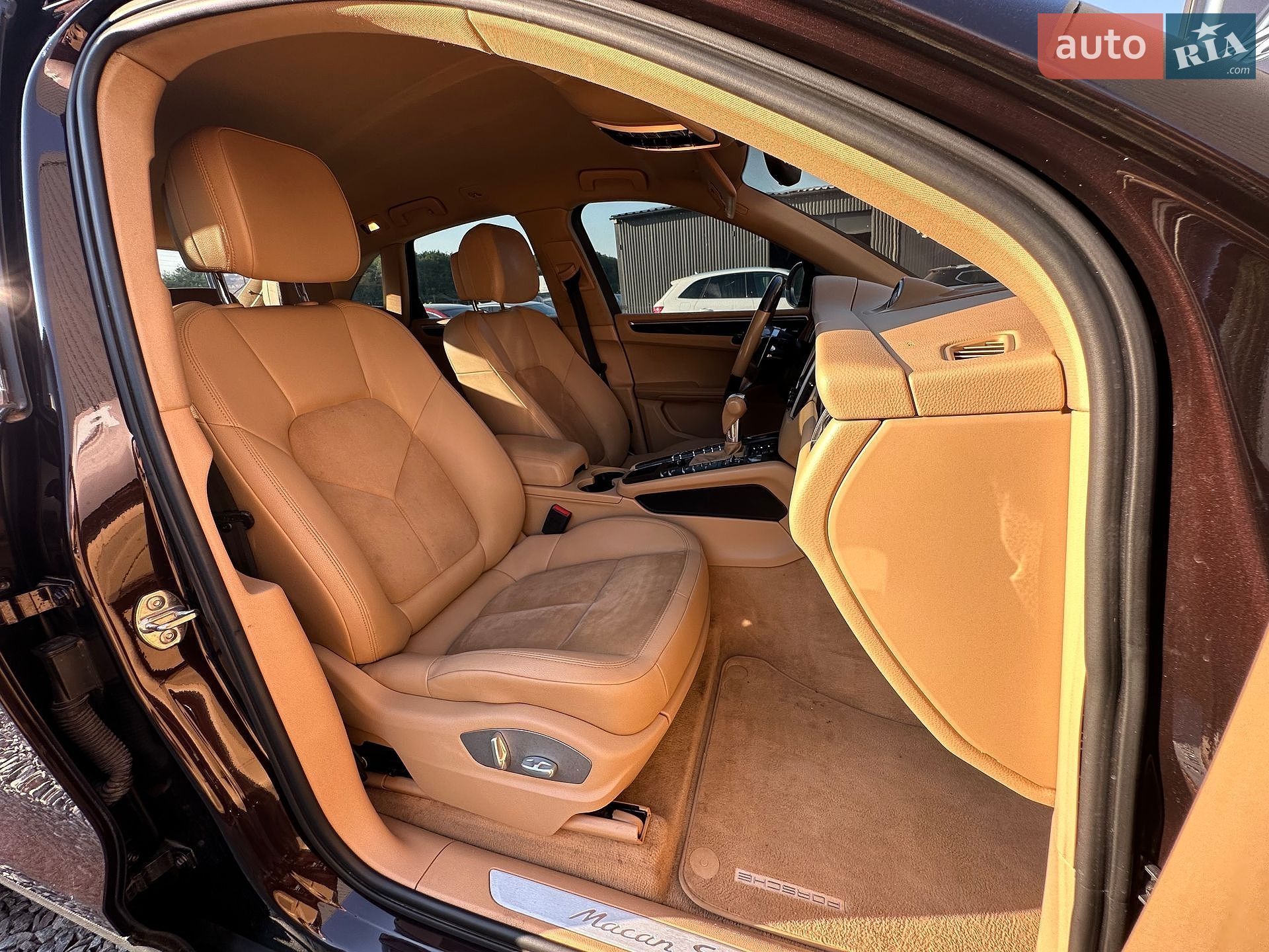 Porsche Macan 2015 VIN WP1AB2A54FLB57816 фото оголошення 50 з 67