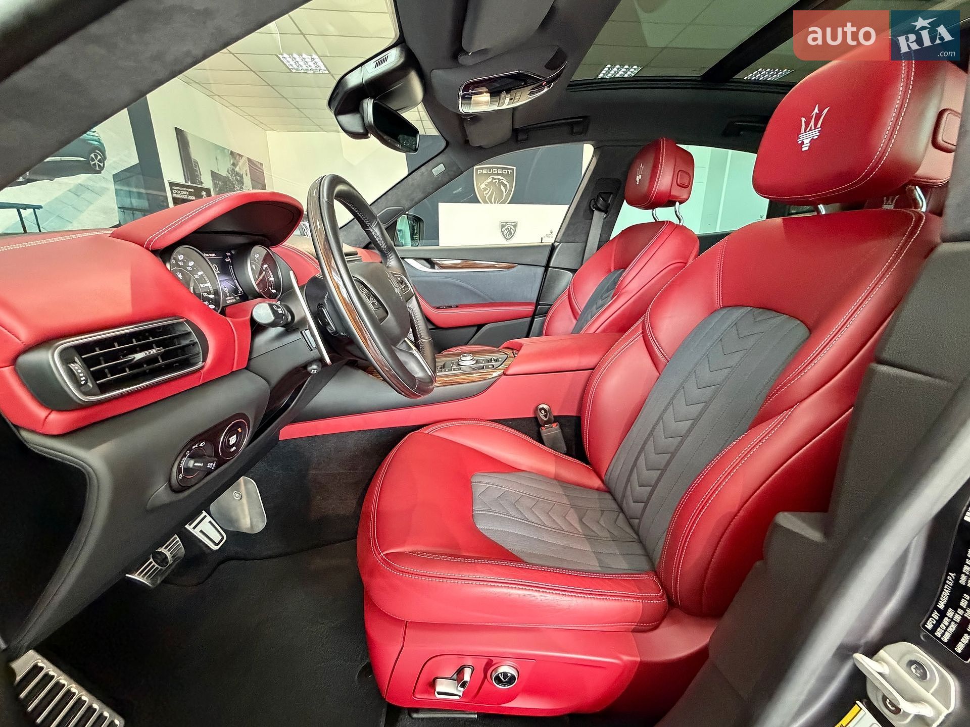Maserati Levante 2021 VIN ZN661YULXMX372645 фото оголошення 26 з 72