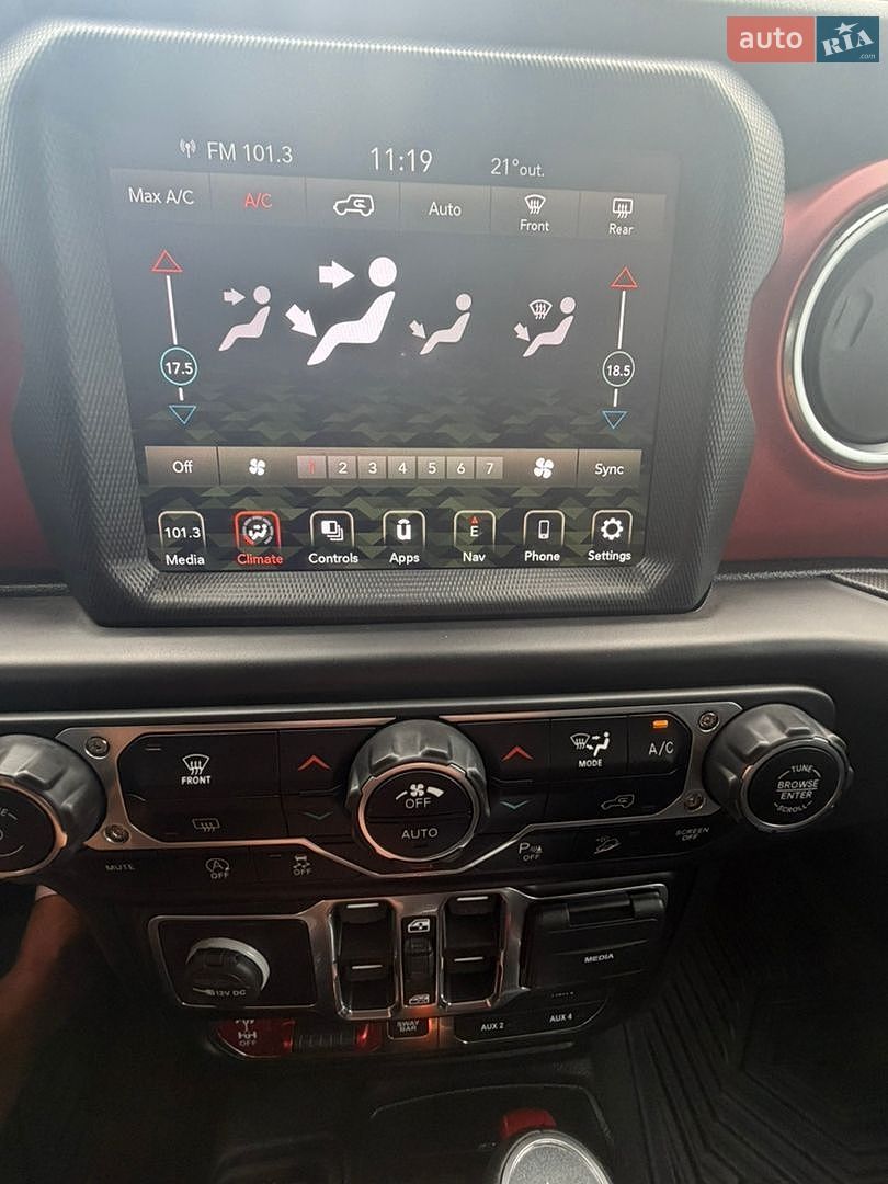 Jeep Wrangler 2020 VIN 1C4HJXFG5LW187525 фото оголошення 16 з 25