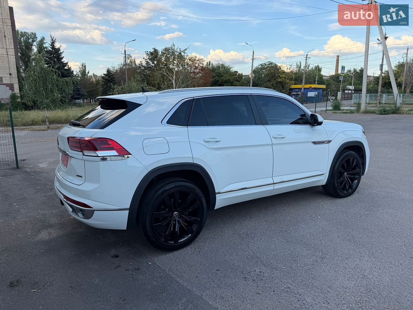 Volkswagen Atlas 2020 VIN 1V2RE2CAXLC208977 фото оголошення 5 з 36