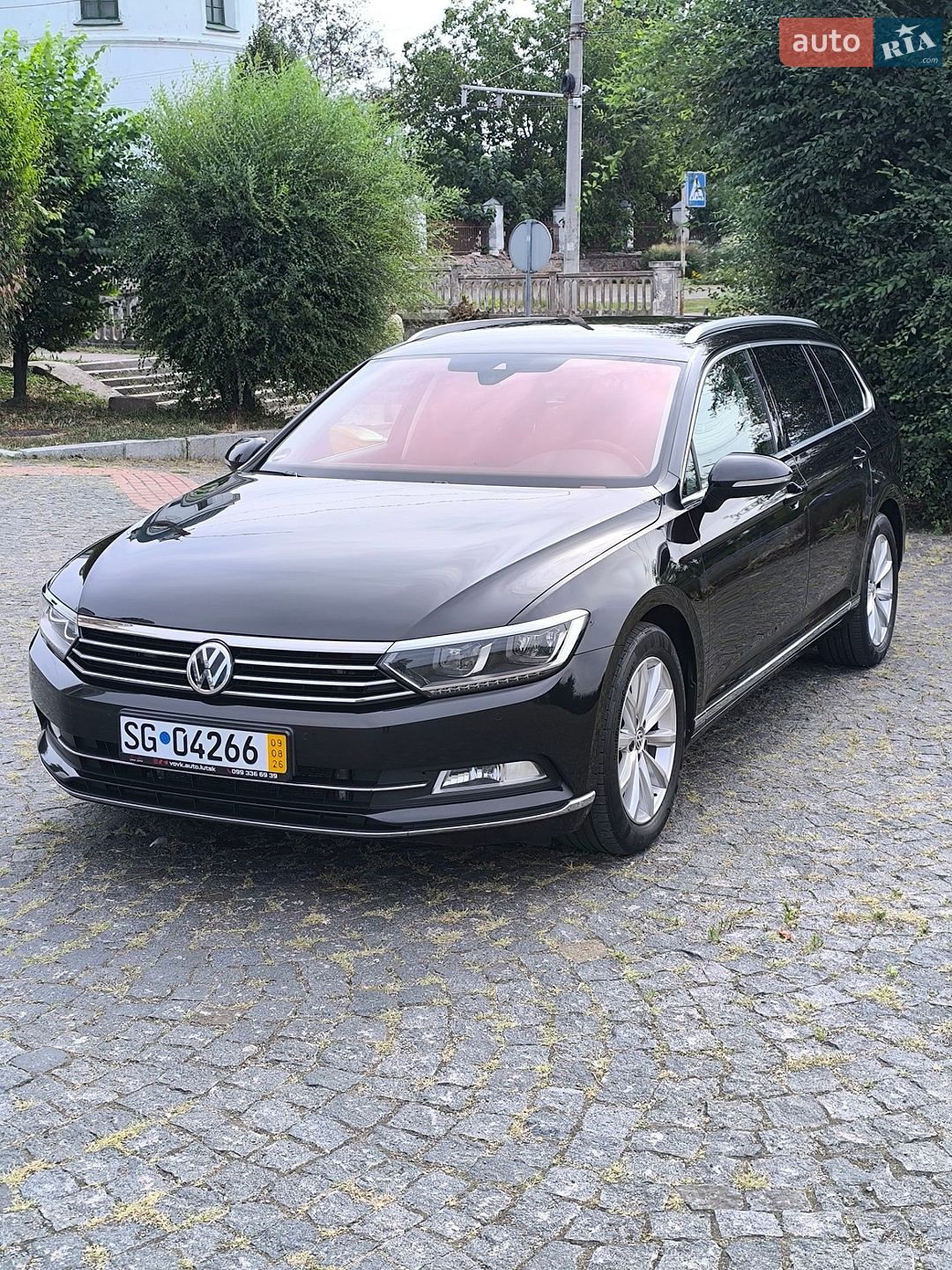 Volkswagen Passat 2019 VIN WVWZZZ3CZKE133630 фото оголошення 18 з 21