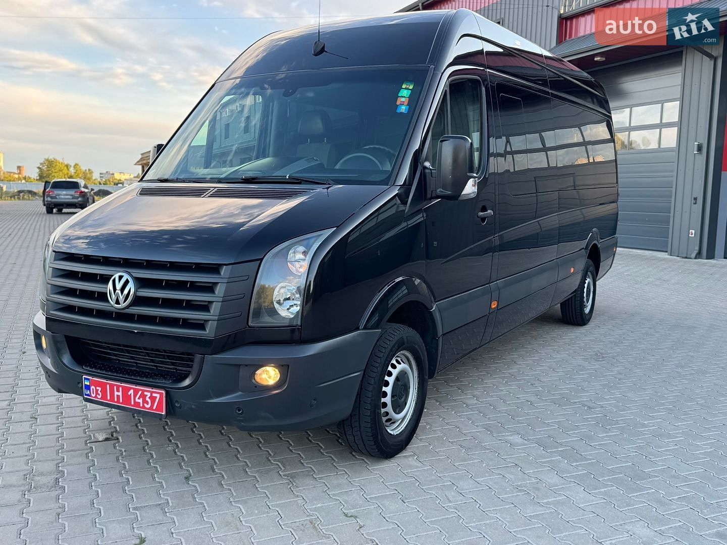 Volkswagen Crafter 2016 VIN WV1ZZZ2EZG6042304 фото оголошення 2 з 48