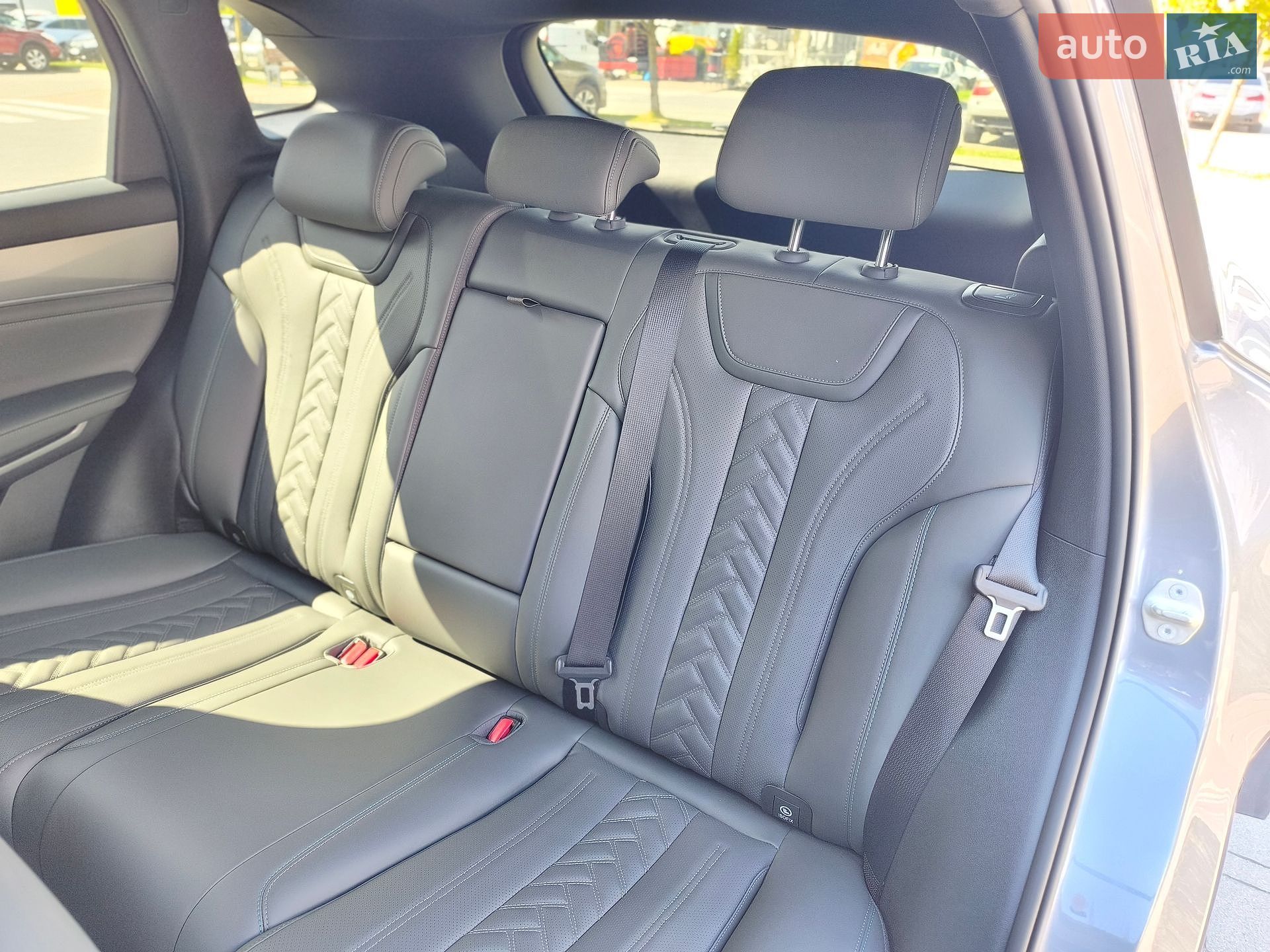 BYD Song L 2025 VIN LC0C74C47S5083615 фото оголошення 25 з 42
