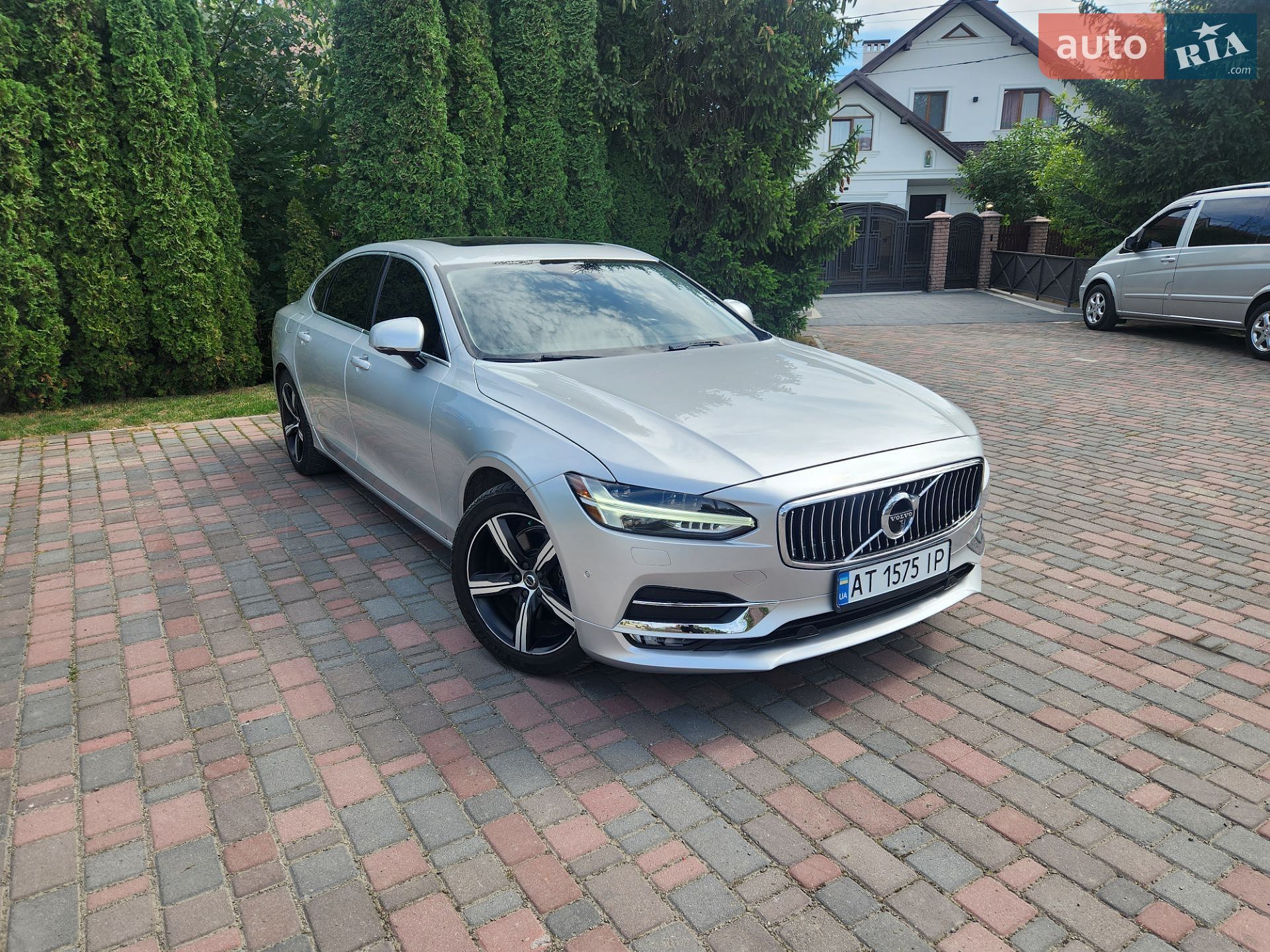 Volvo S90 2017 VIN LVY982MK6JP028748 фото оголошення 6 з 24