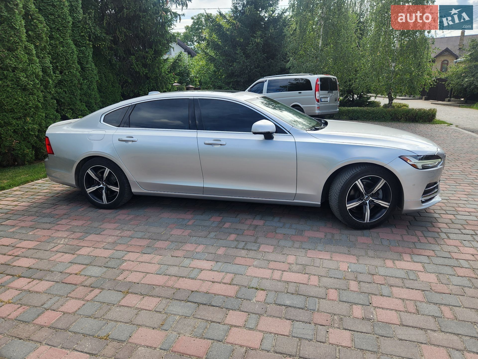 Volvo S90 2017 VIN LVY982MK6JP028748 фото оголошення 9 з 24
