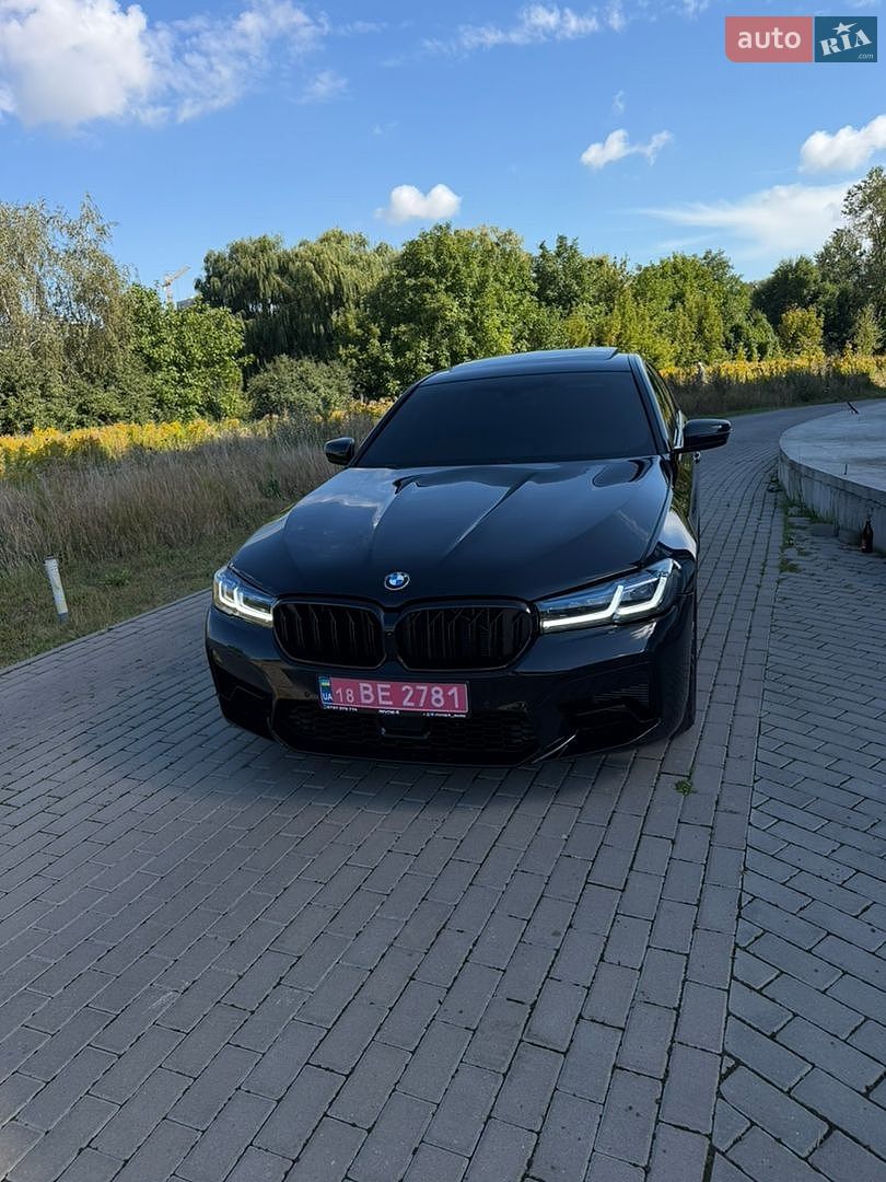 BMW 5 Series 2017 VIN WBAJA7C37HG907215 фото оголошення 16 з 36