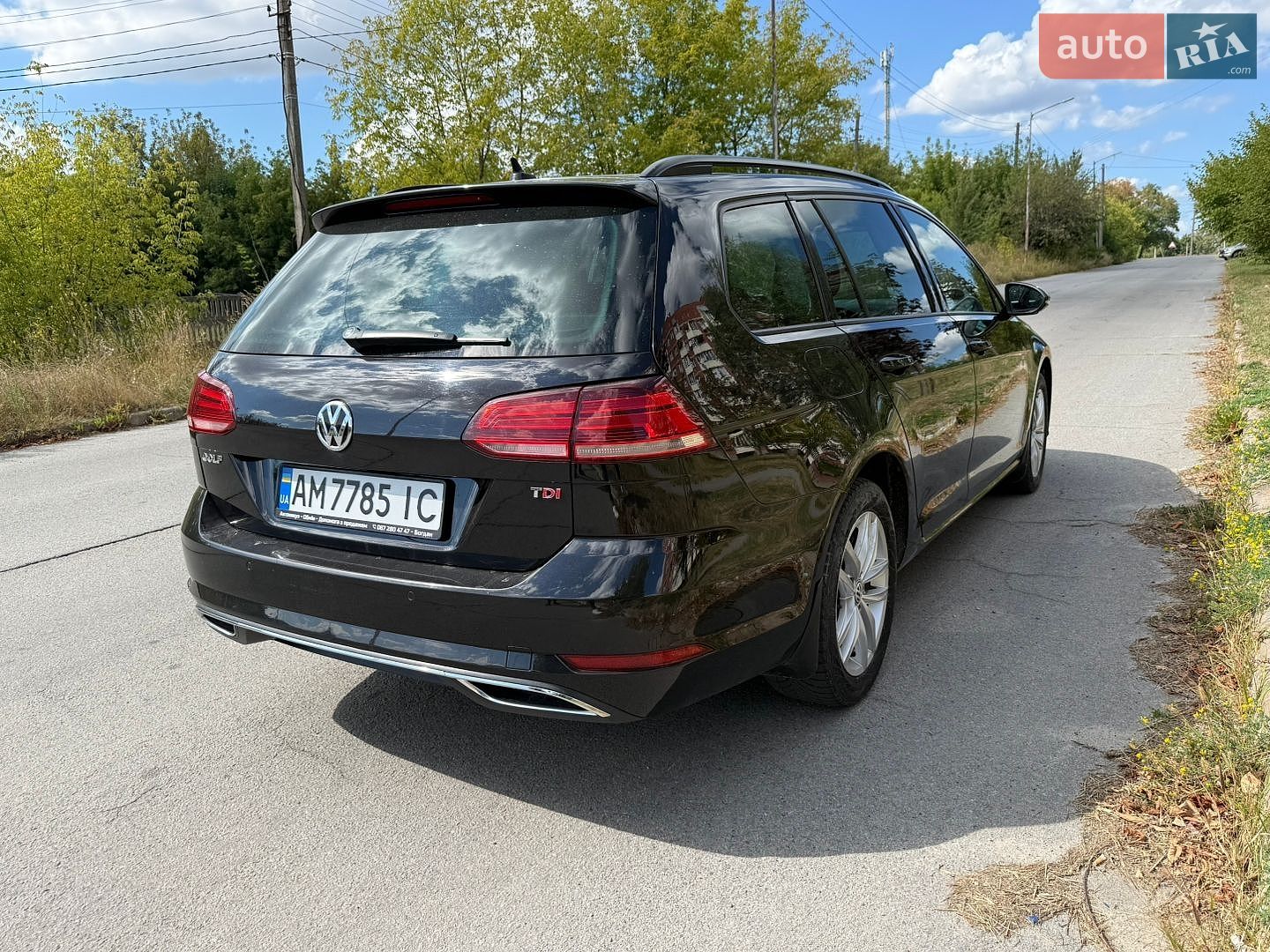 Volkswagen Golf 2017 VIN WVWZZZAUZJP546176 фото оголошення 2 з 14