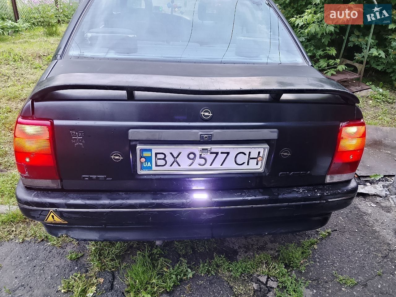 Opel Omega 1986 VIN W0L000017H1041705 фото оголошення 4 з 6