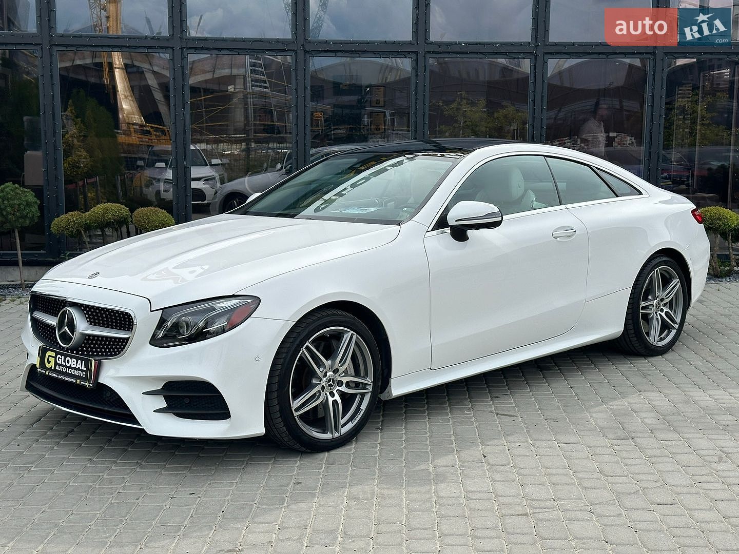 Mercedes-Benz E-Class 2018 VIN WDD1J6FB2JF008229 фото оголошення 2 з 26