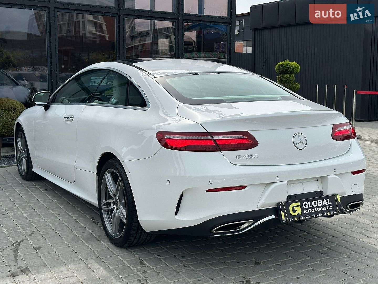 Mercedes-Benz E-Class 2018 VIN WDD1J6FB2JF008229 фото оголошення 4 з 26