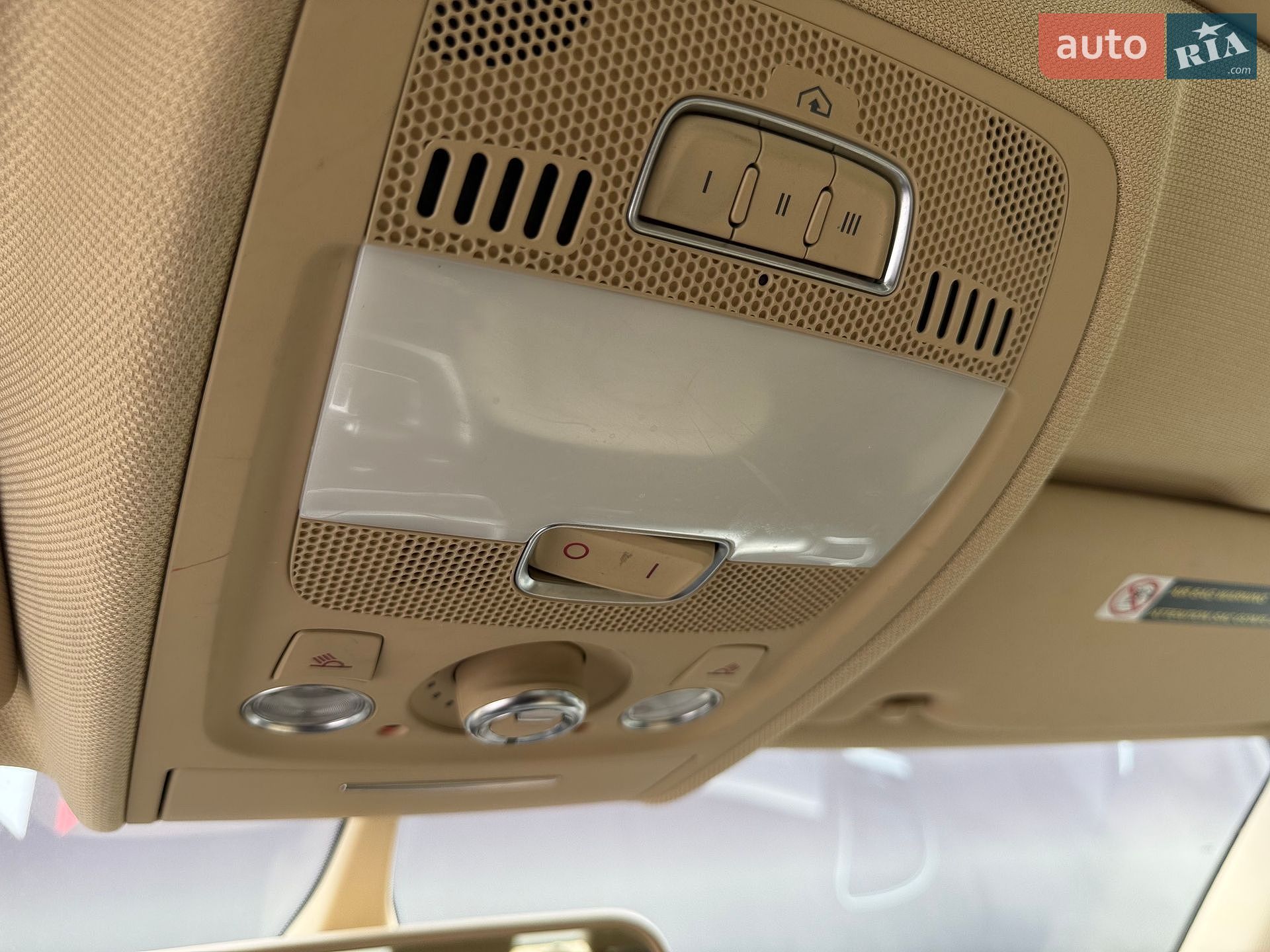 Audi A4 2015 VIN WAUBFAFL8FN029690 фото оголошення 24 з 35