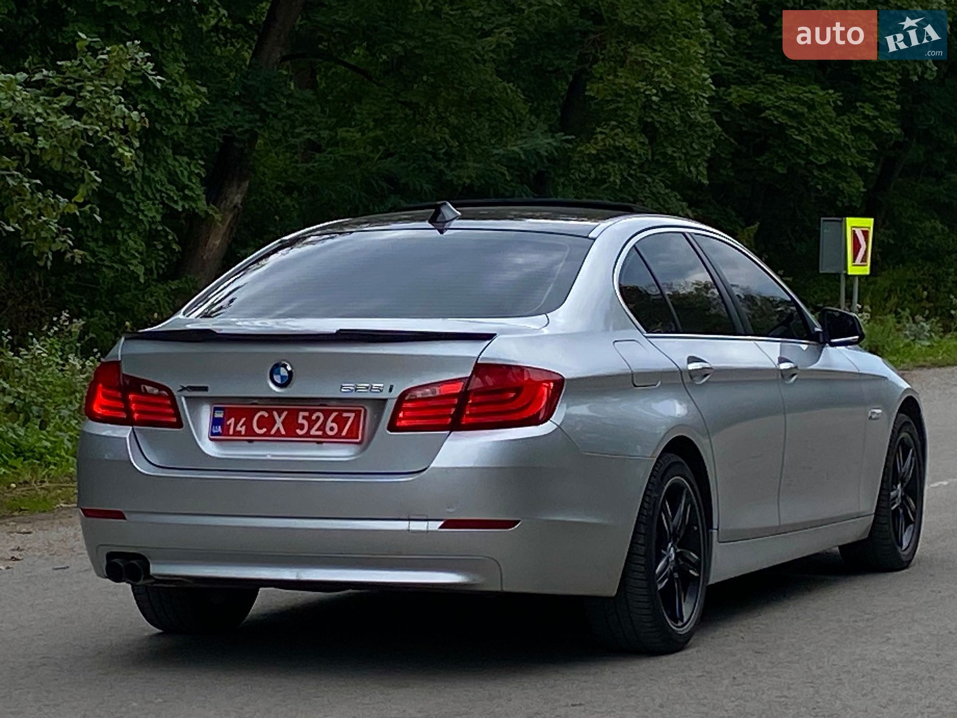 BMW 5 Series 2013 VIN WBAXH5C59DD107667 фото оголошення 6 з 35