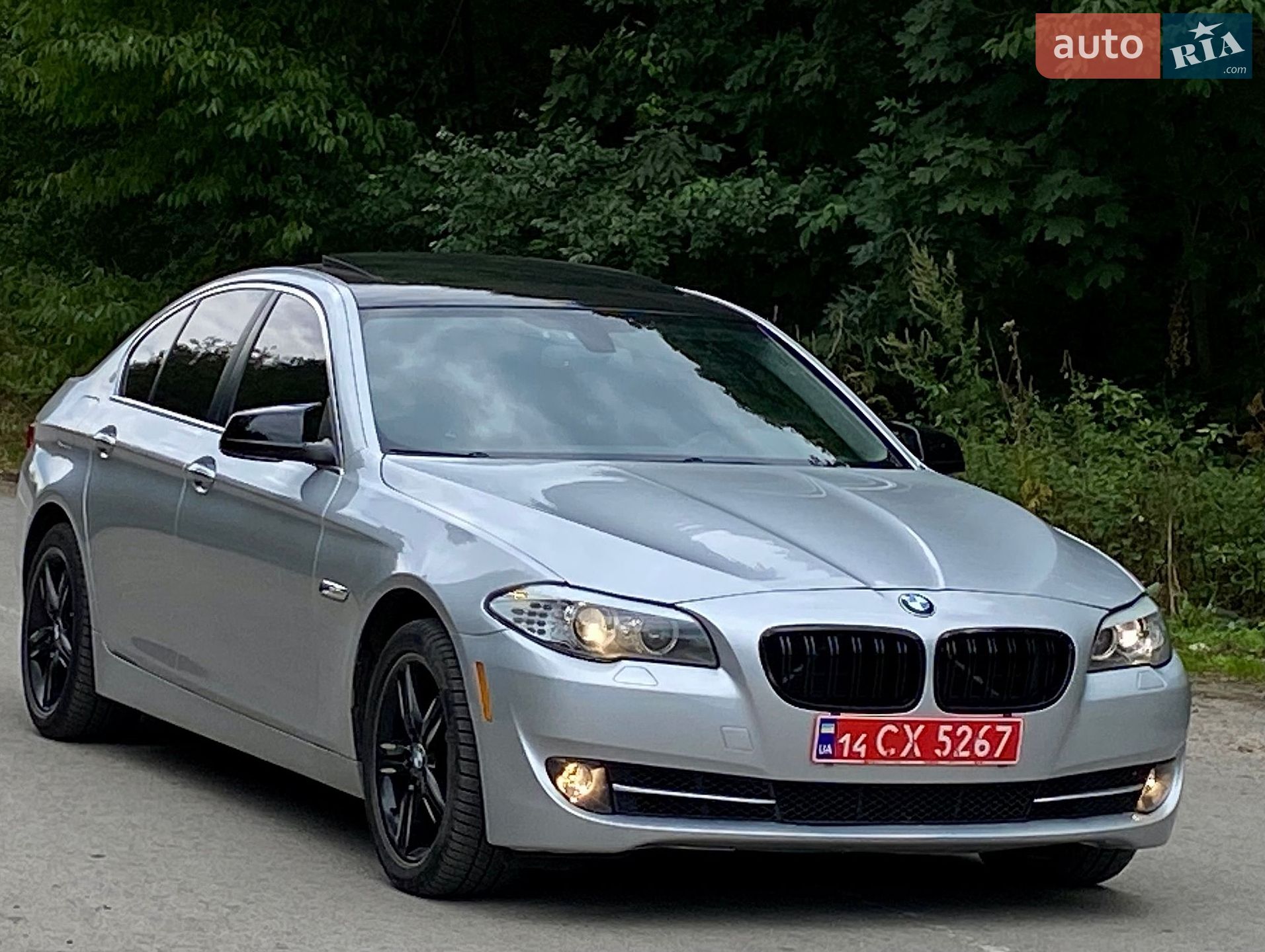 BMW 5 Series 2013 VIN WBAXH5C59DD107667 фото оголошення 11 з 35