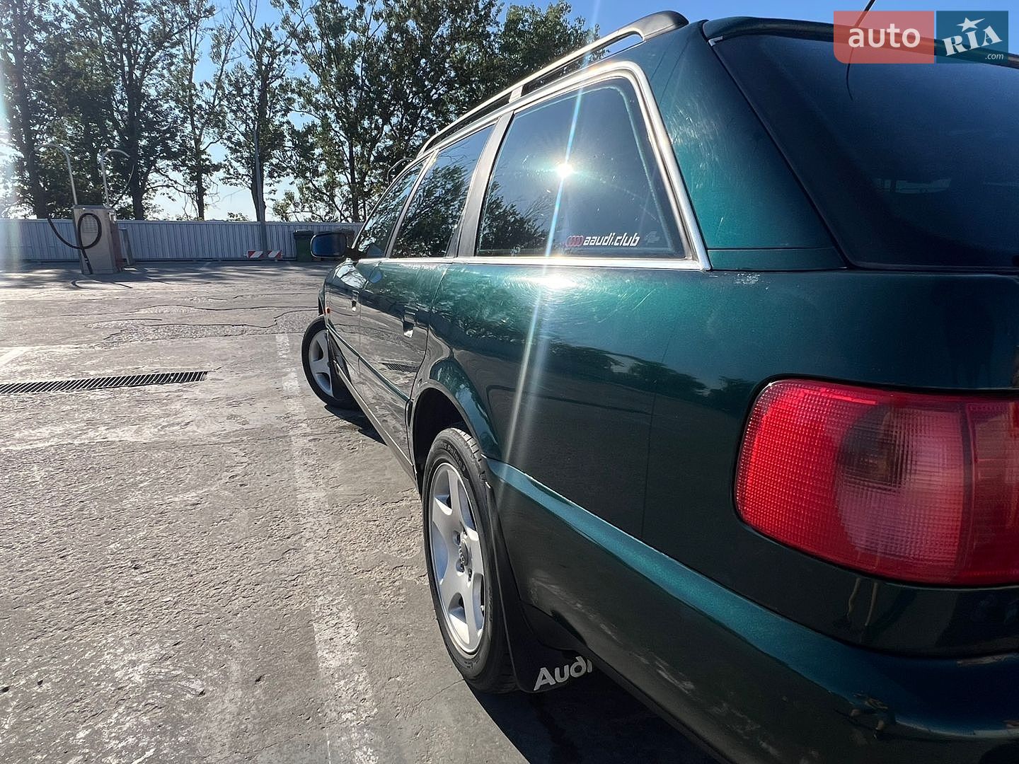 Audi A6 1996 VIN WAUZZZ4AZTN061300 фото оголошення 8 з 37